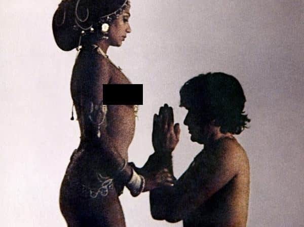 Actor Simi Graval's hot scene in Bollywood