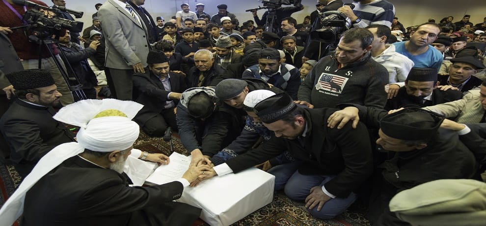 Ahmadis Muslims are becoming problem in Pakistan