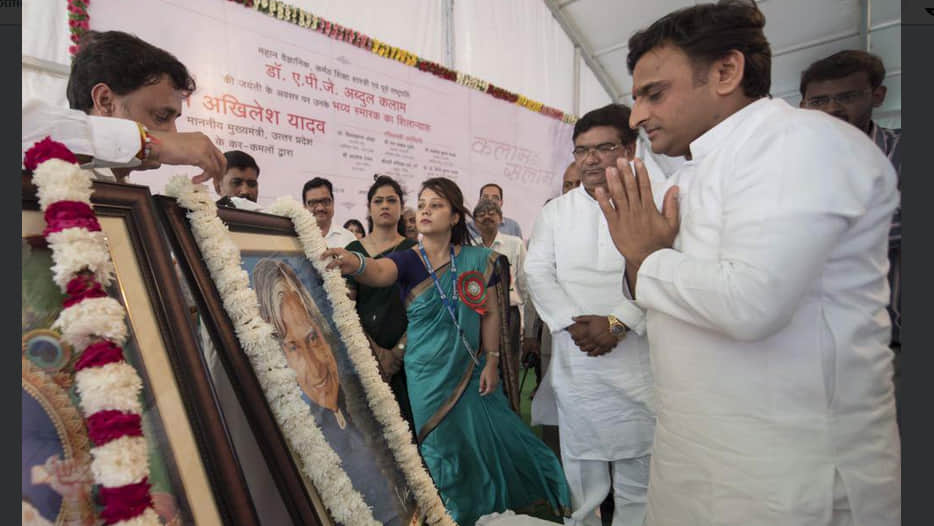 Akhilesh has all failed formulas officially Mulayam has no status