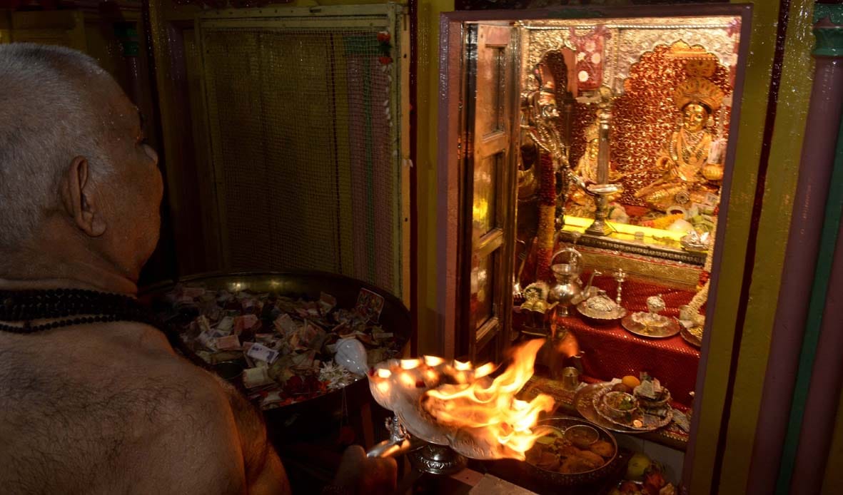 maa annpurna temple gate open for devotees in varanasi