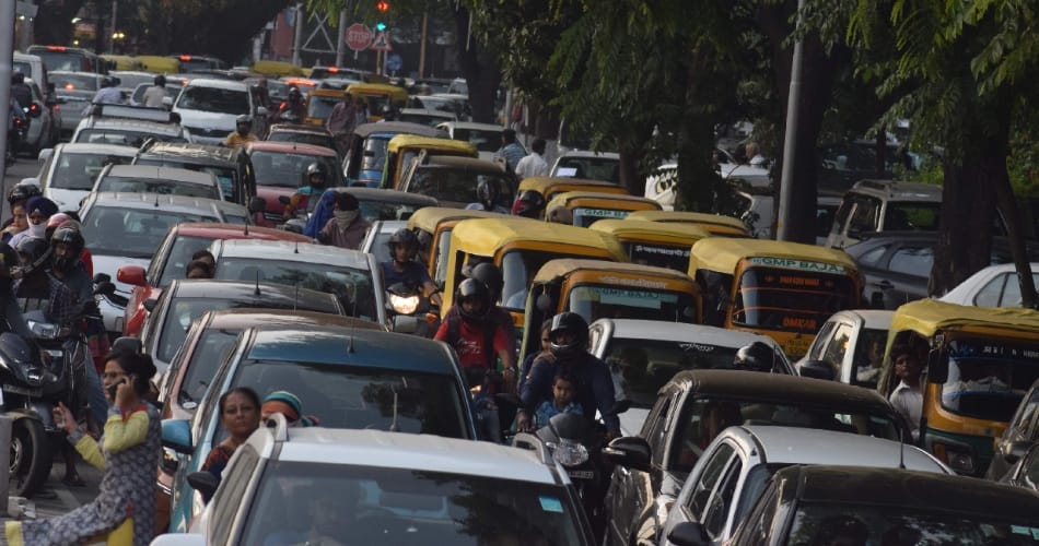 10 to 15 years old vehicles will be banned in lucknow