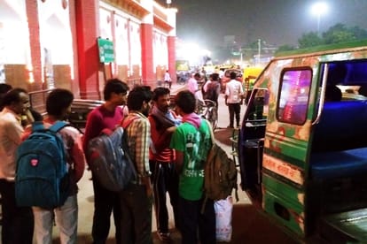auto driver charged over rent at charbagh station