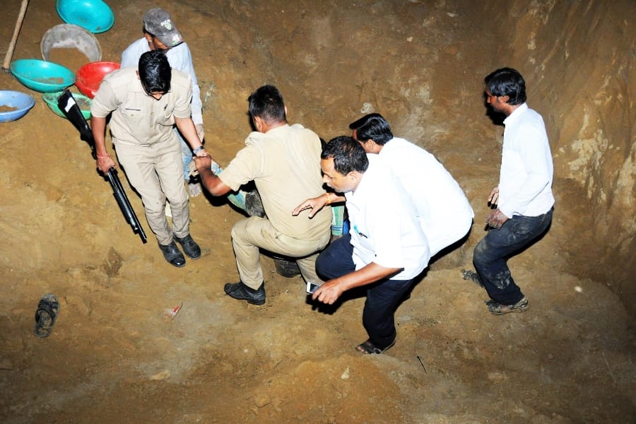 one labourer died in lucknow during a construction in Lucknow.