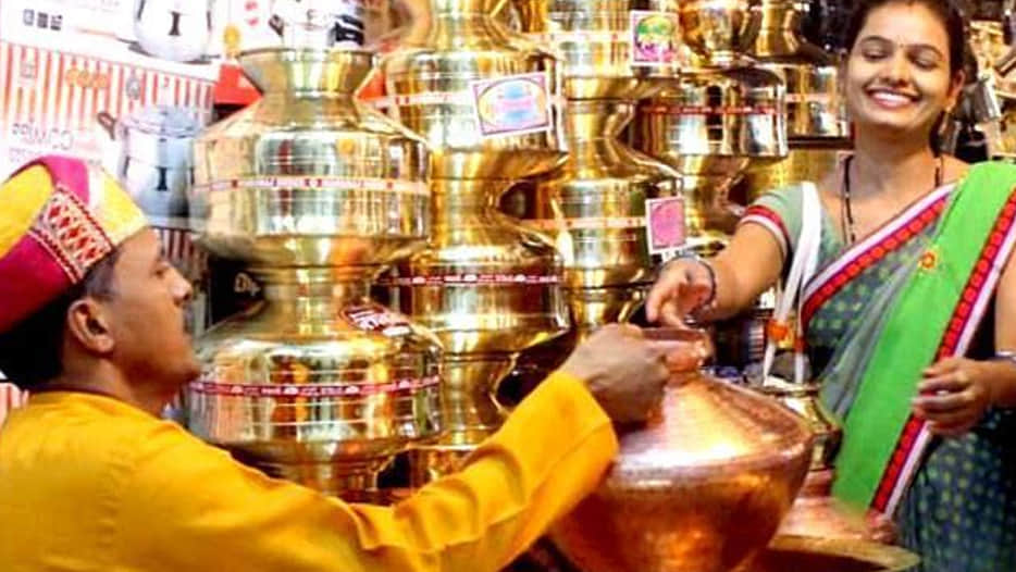 Dhanteras special Today in special yoga worship of Dhanvantri