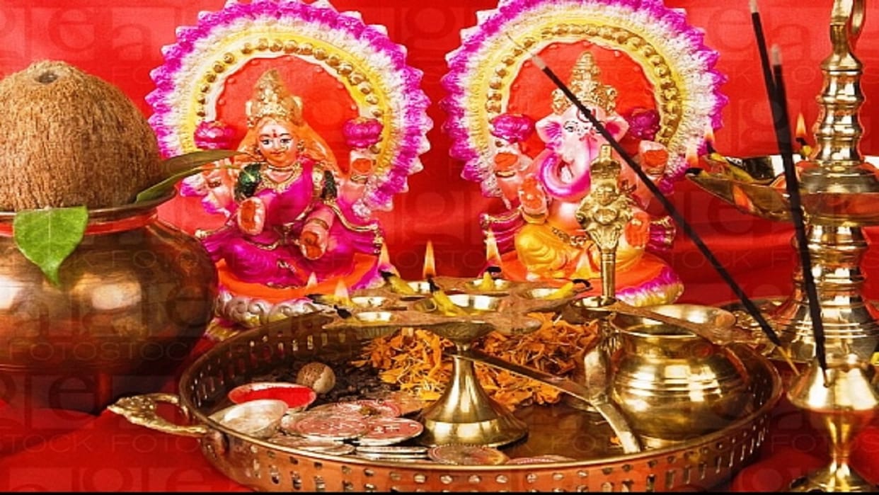 diwali special muhurta for worshiping mahalaxmi