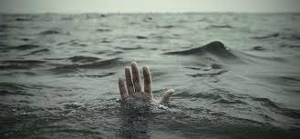 Young man died due to drowning pond in azamgarh