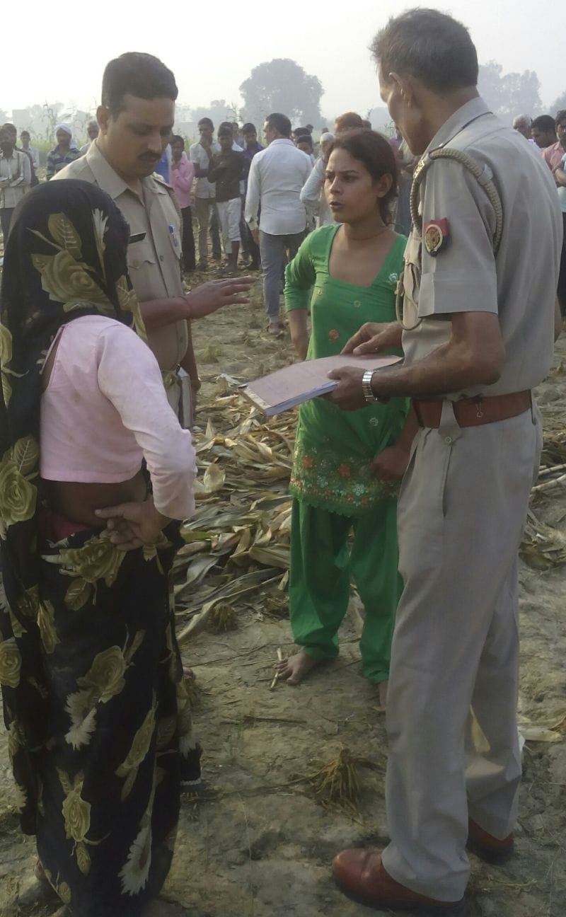किसान की कुल्हाड़ी से काटकर हत्या