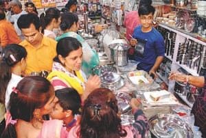 crore rupee business on dhanteras
