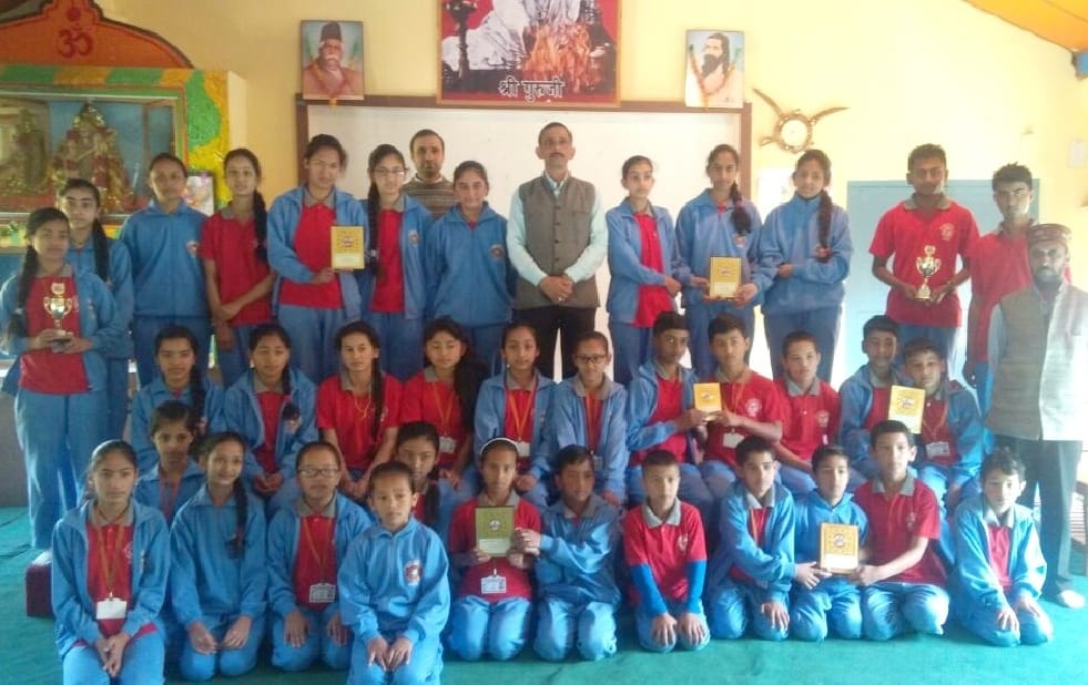विज्ञान मेले मे छाए सरस्वती विद्या मंदिर के छात्र