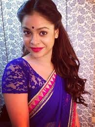 Auto rickshaw driver attacked actress Sumona Chakravartis father