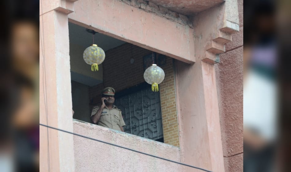 arushi grandfather appeals media let the talwars celebrate diwali, do not disturb