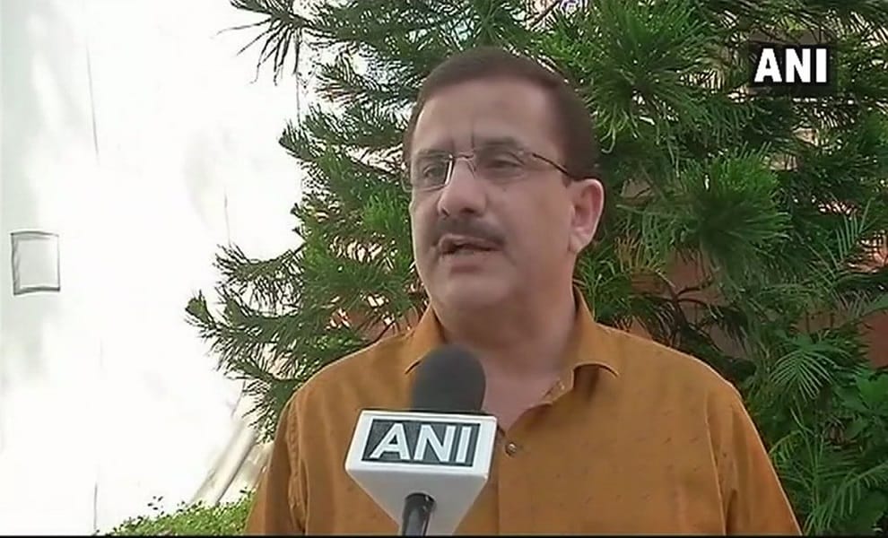 Taj Mahal cannot be a symbol of worship, most Mughals were ‘aiyaash’: Shia Waqf Board chairman
