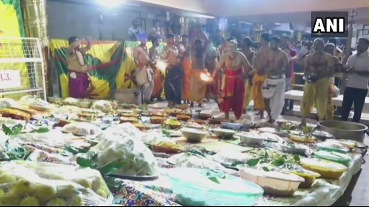  Diwali 2017 bhasm aarti during narak chaturthi in ujjain mahakal temple