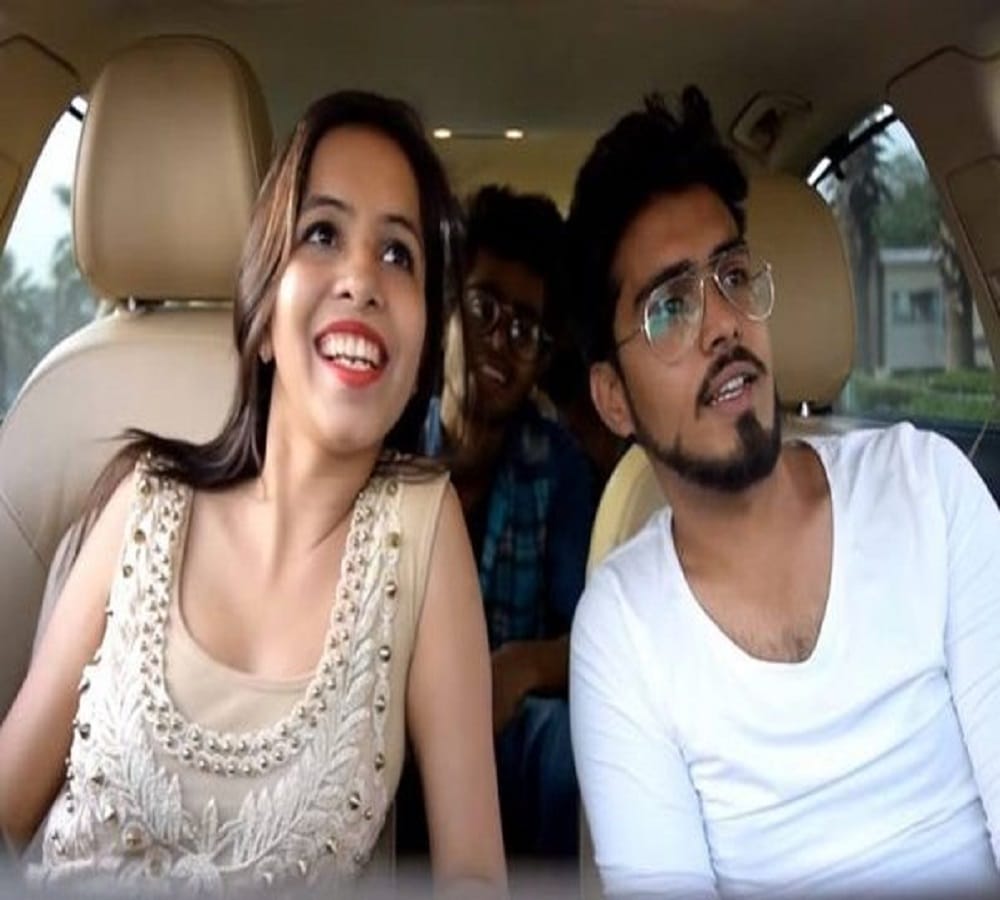  dhinchak pooja may makes wild card entery in bigb boss this friday
