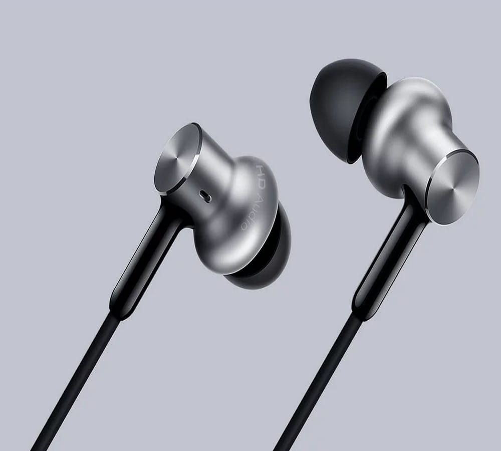 listening to music on loud sound is harmful