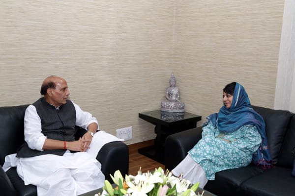 MEHBOOBA MUFTI MEETS RAJNATH SINGH