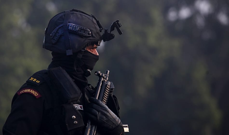 150 cuts will be closed from Hindon airport to UPgate commandos will be deployed
