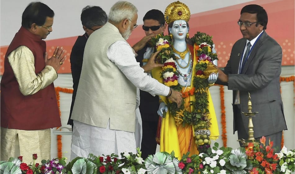 pm narendra modi gets life threat on phone, special search team on probe