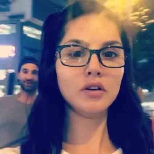 SUNNY LEONE POSTED A CUTE VIDEO IN INSTAGRAM MUST WATCH