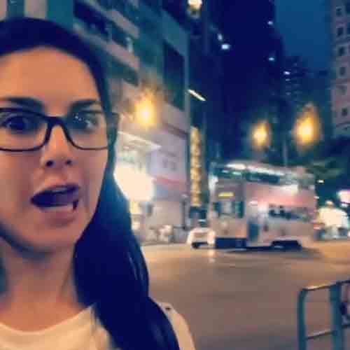 SUNNY LEONE POSTED A CUTE VIDEO IN INSTAGRAM MUST WATCH
