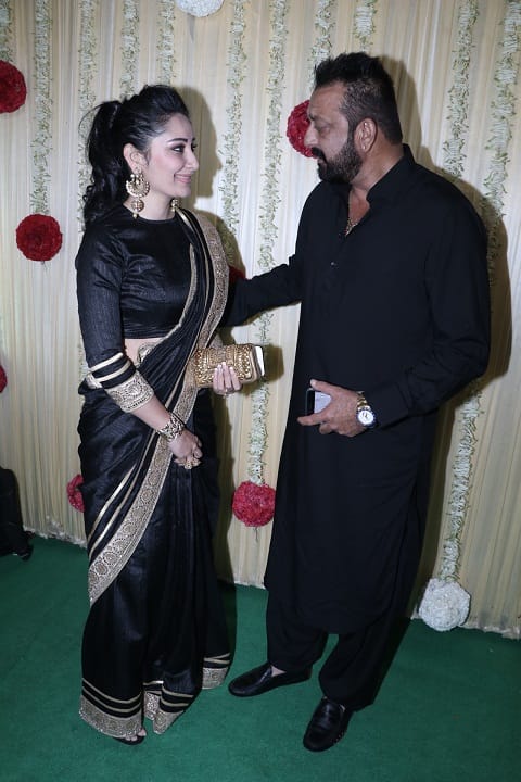  Ekta Kapoor’s Diwali bash, This is how Akshay Kumar, Sanjay Dutt, Bipasha Basu light up, see pics