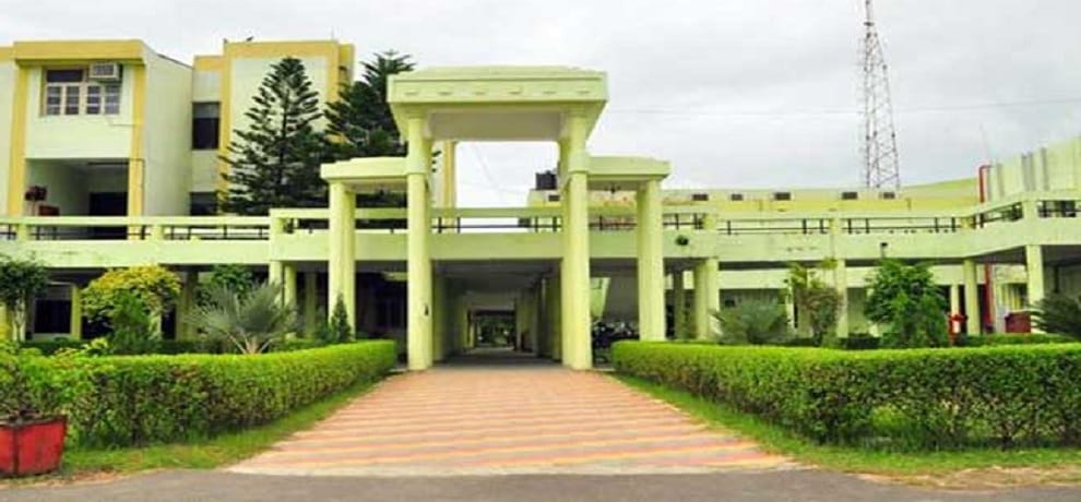 girls students rusticated for forcefully staying in boys hostel