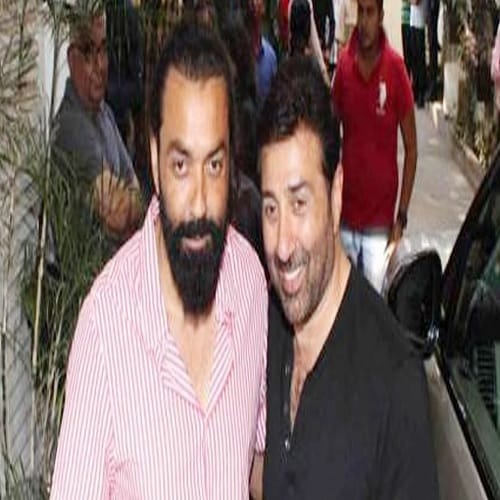actor sunny deol celebrates his brother Bobby deol Birthday 