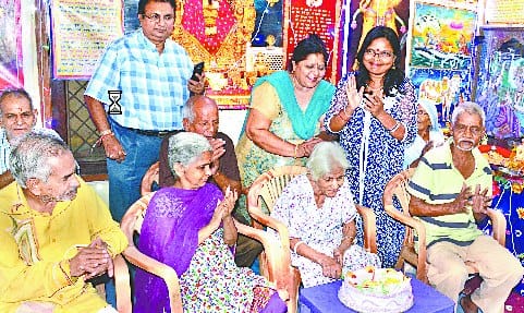Mamta Shelter House and old age of old age homes