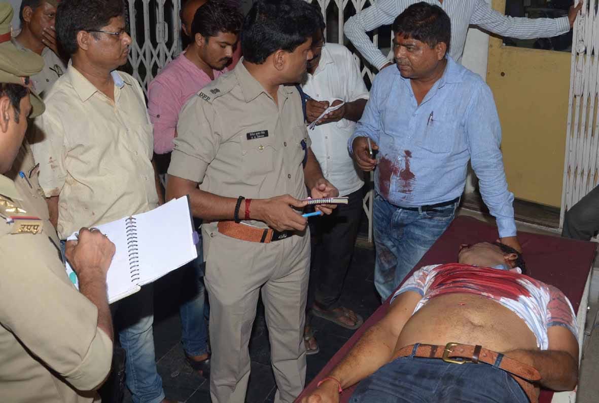 varanasi police disclose the murder mystry of contractor vishal