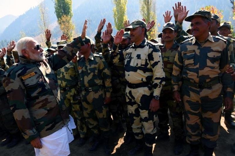MODI CELEBRATED DIWALI IN JAMMU KASHMIR WITH INDIAN ARMY TROOPS