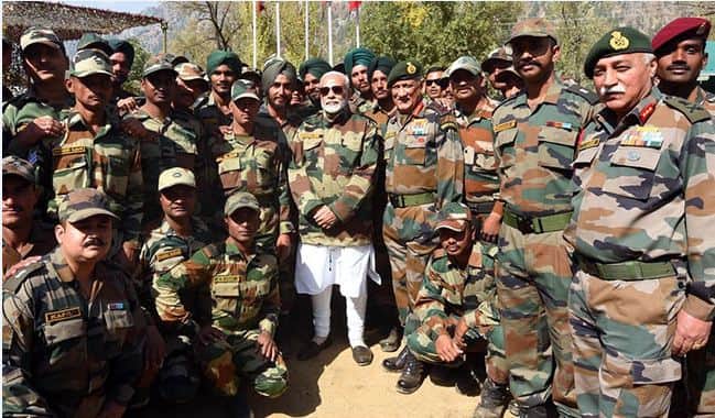 MODI CELEBRATED DIWALI IN JAMMU KASHMIR WITH INDIAN ARMY TROOPS