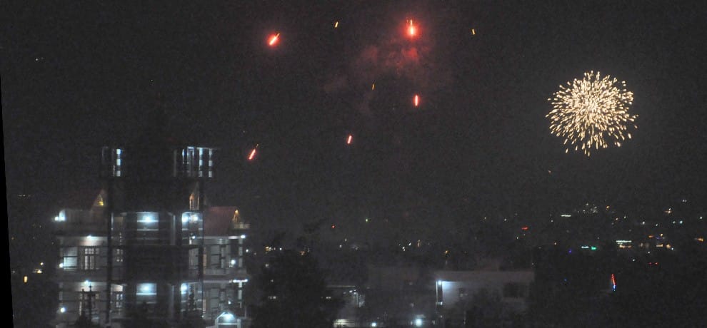Firecrackers Blast only 8 to 10 pm in uttarakhand on diwali 2018
