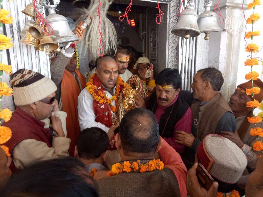 gangotri dham door closed for winter 2017