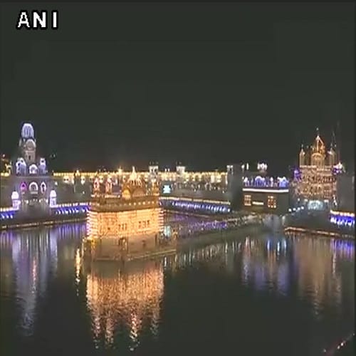 Indian People celebrated Diwali 2017