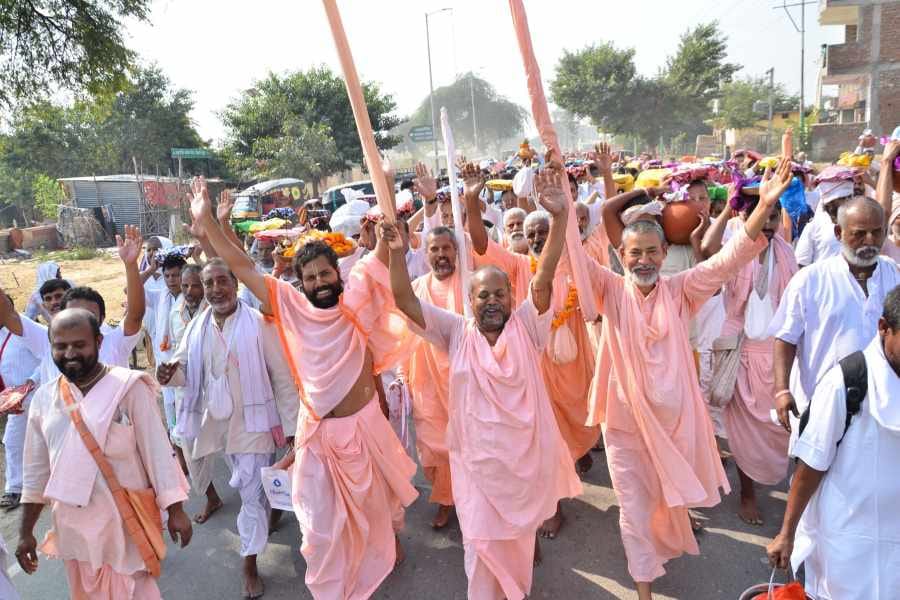 gorvardhan puja celebration in mathura