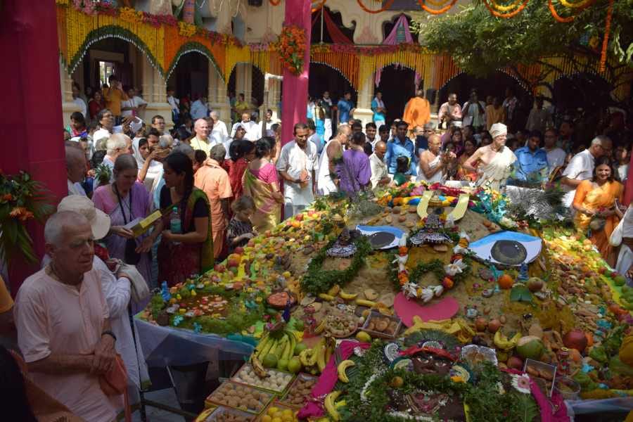 Govardhan Puja 2020 date muhurat timing and religious significance