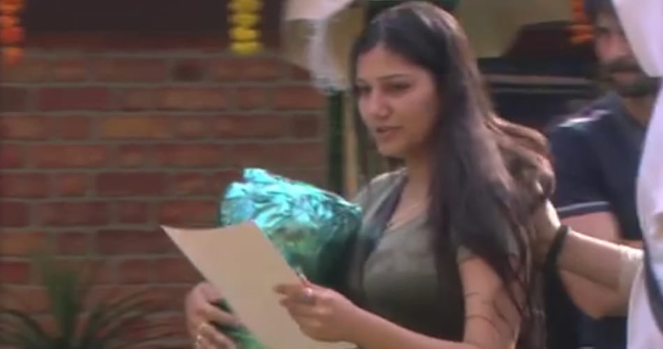sapna chaudhary weeps a lot on diwali in bigg boss house