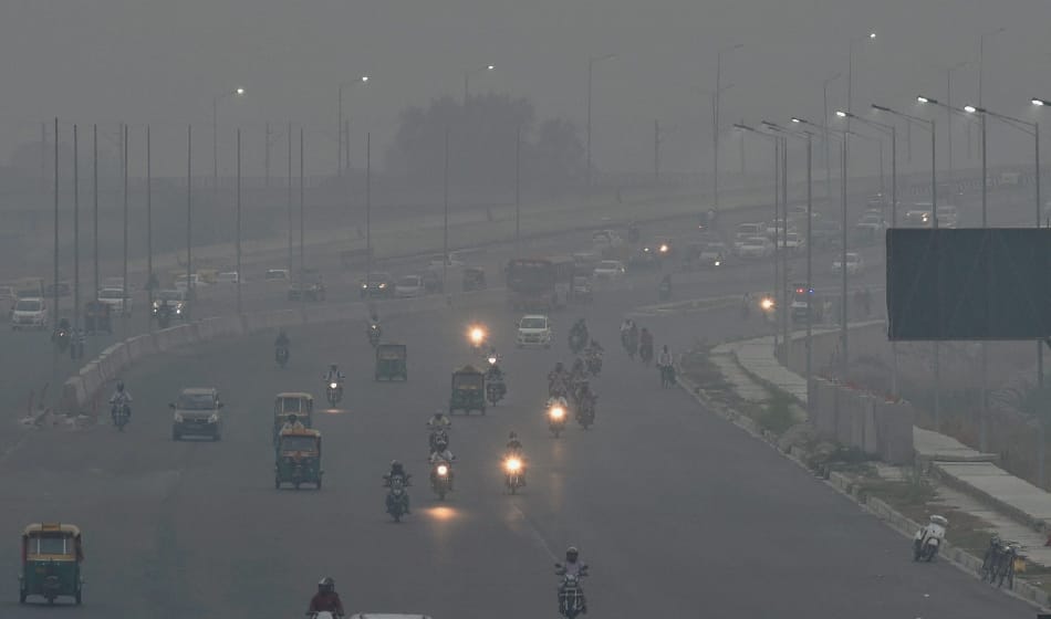 diwali pollution made many ill in delhi noe reaching hospital
