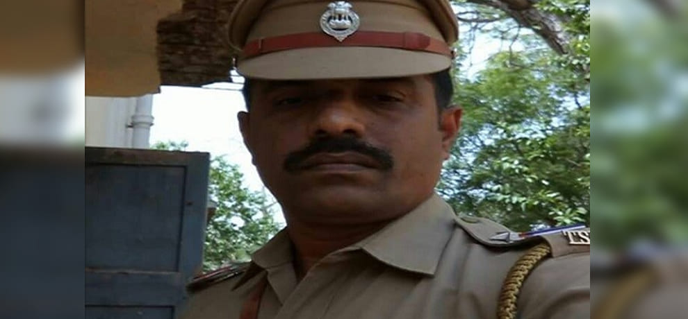 sub inspector of tamil nadu tried to suicide after he exposed corruption in his department on FB