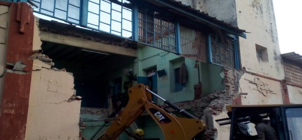 Tamil nadu: 8 die after roof of a Bus depot collapses in Nagapattinam