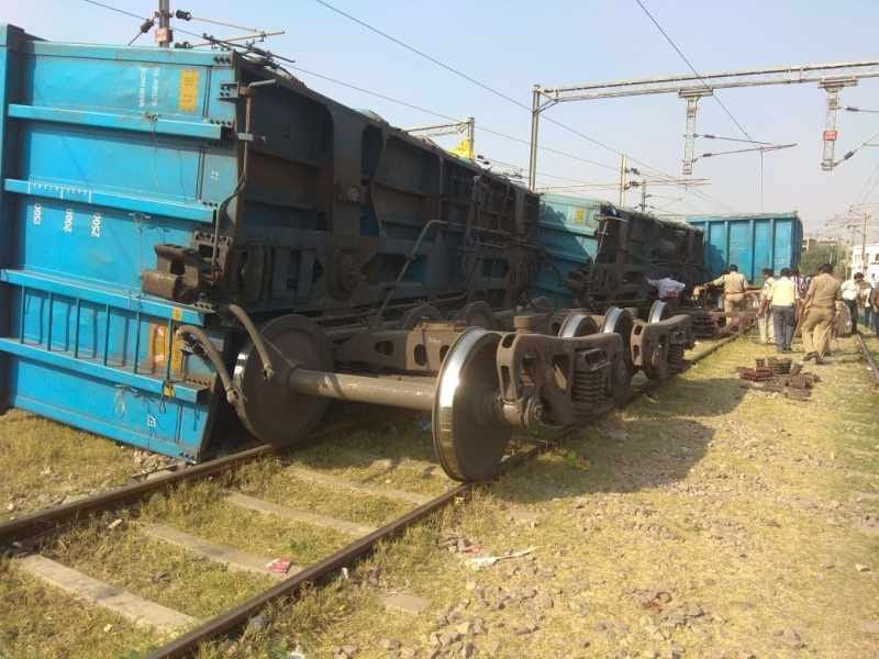 goods train derail in mathura yard
