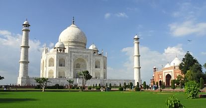 Stones of north western tower replaced in Taj cost Rs 45 lakh