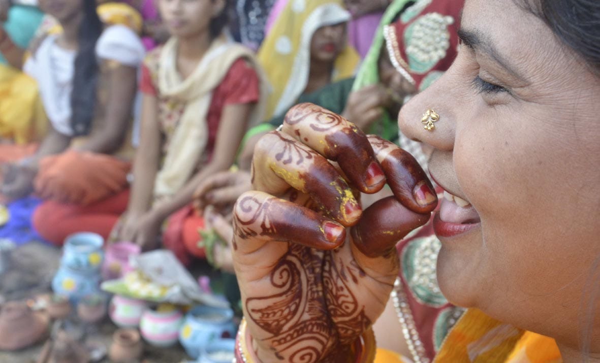 Bhai dooj festival celebration in varanasi