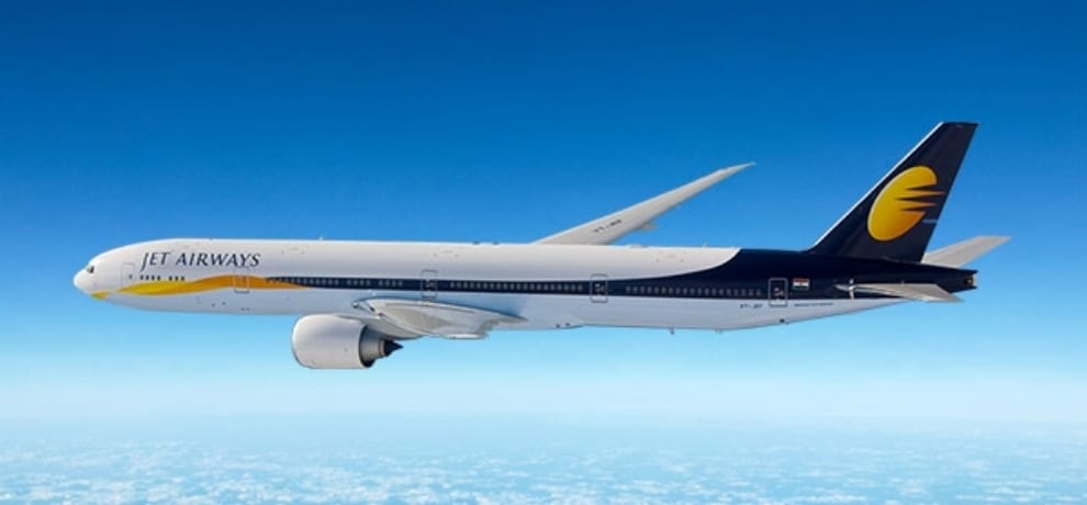 airlines company cheap flight on holi