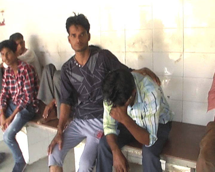 youth hanged himself after tied bike clutch wire in kota