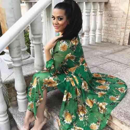 SANJAY DUTT DAUGHTER TRISHALA PHOTO GOT VIRAL IN SOCIAL MEDIA
