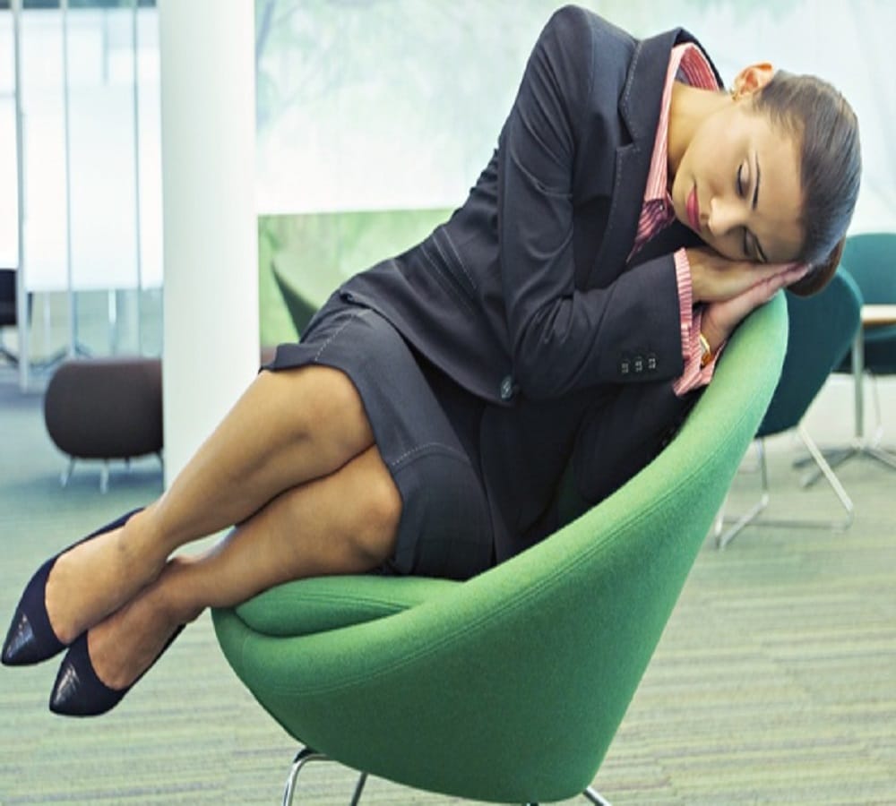 one power nap between office work will give you amazing benefits says research