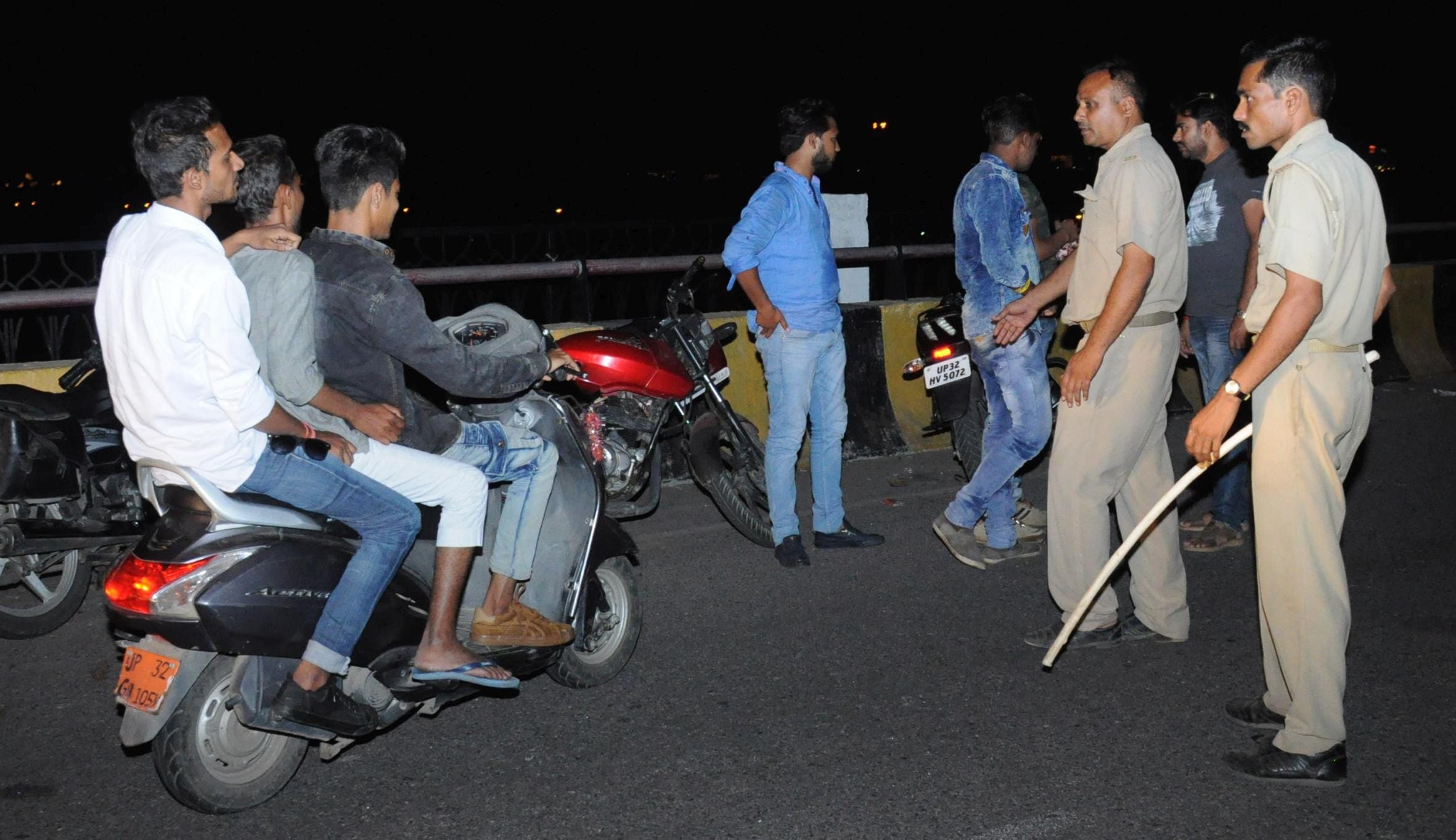Stunt performs by bikers in Lucknow
