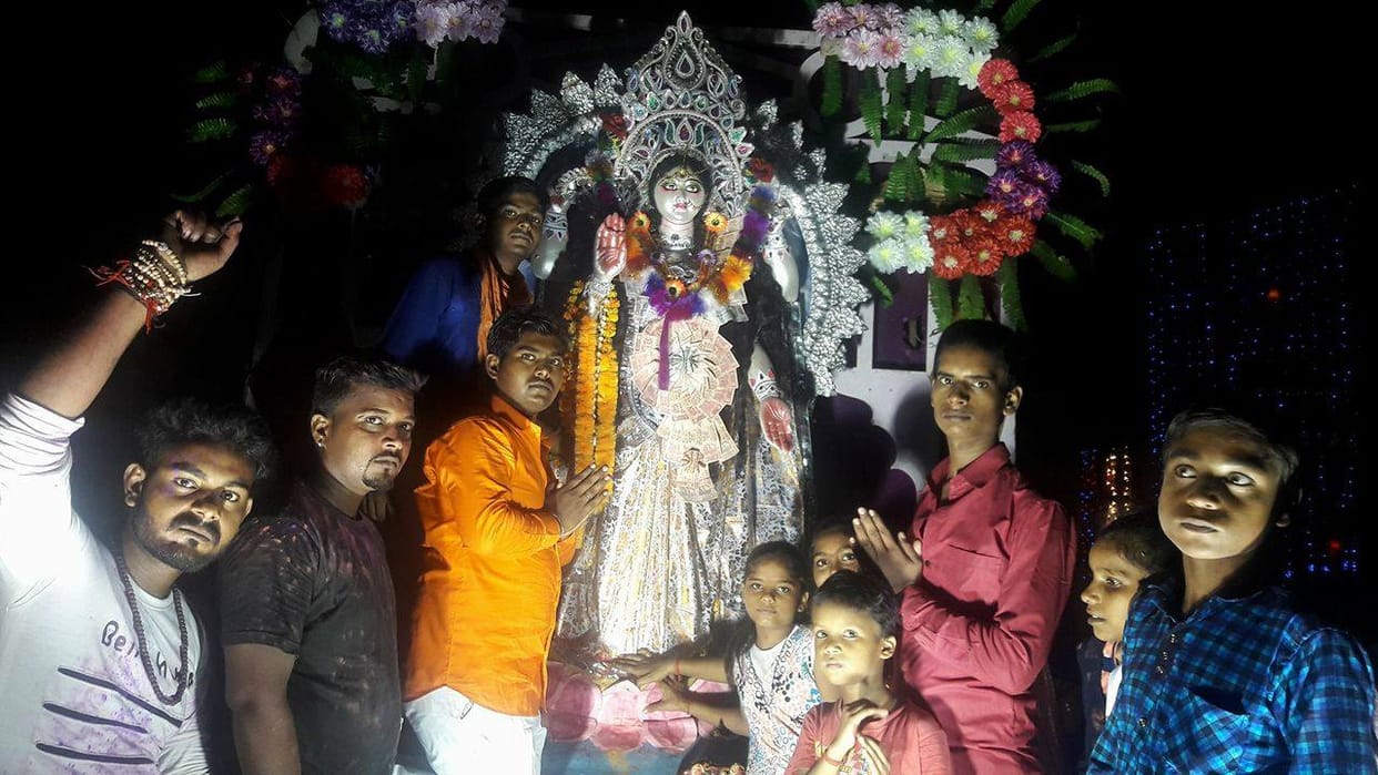 Immerse idols of Mother Lakshmi from reverence