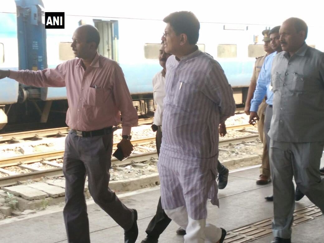 Railway minister Piyush Goyal surprise visit in Kota JanShatabdi